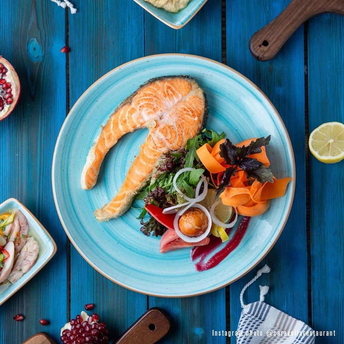 Aqua dia.12" Round Blue Vitrified Plate