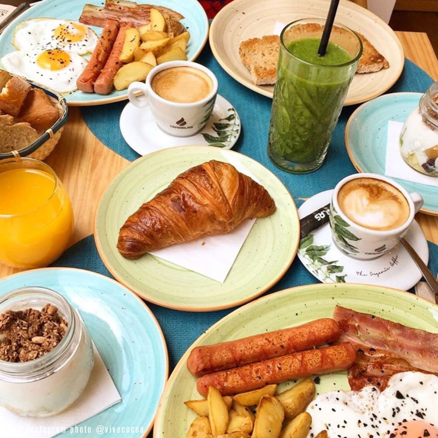 Porcelain Therapy dia.7.5" Round Green Porcelain Plate - Case Pack: 12