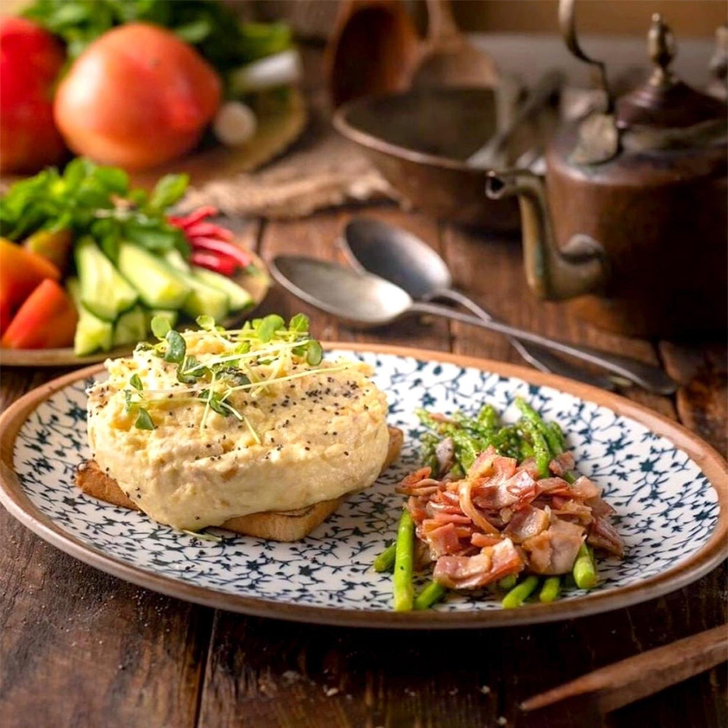 Turgla Vitrified Calif 12.25" x 9.5" x h:1" Oval Decorated Vitrified Platter - Case Pack: 6