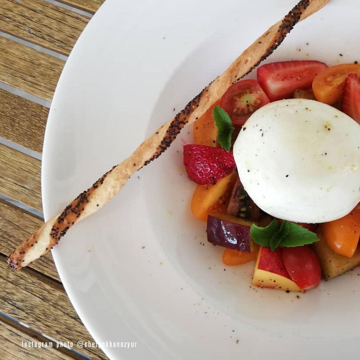 Turgla Vitrified Therapy dia.10.75" h:2.25" 16 oz. Round Green Vitrified Bowl - Case Pack: 6