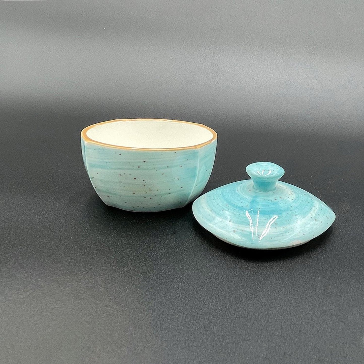 Aqua dia.3.5" h:2" Round Blue Vitrified Bowl