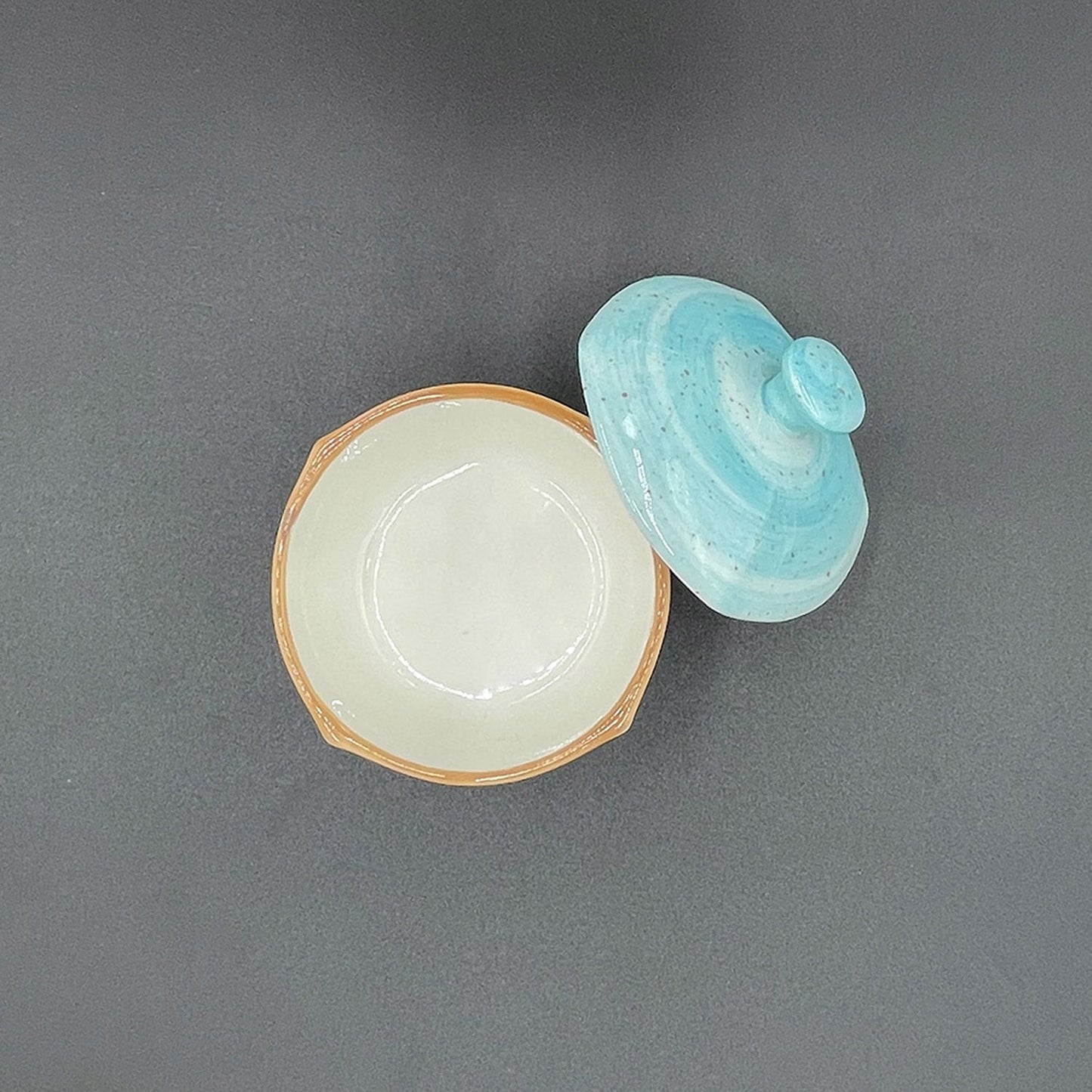 Porcelain Aqua dia.3.5" h:2" Round Blue Porcelain Bowl - Case Pack: 12